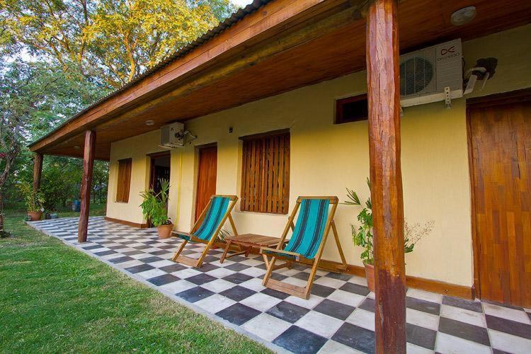 Posada El Yacare Колонія-Карлос-Пельєґріні Номер фото